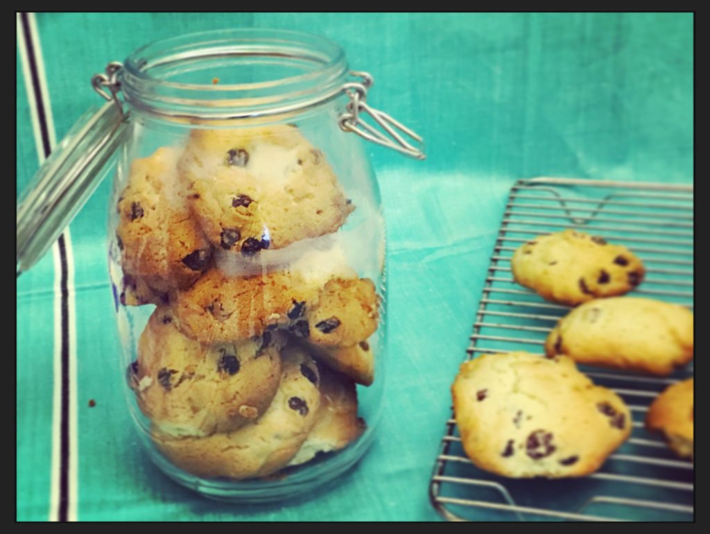 eliminare l'umidità dei biscotti dal barattolo